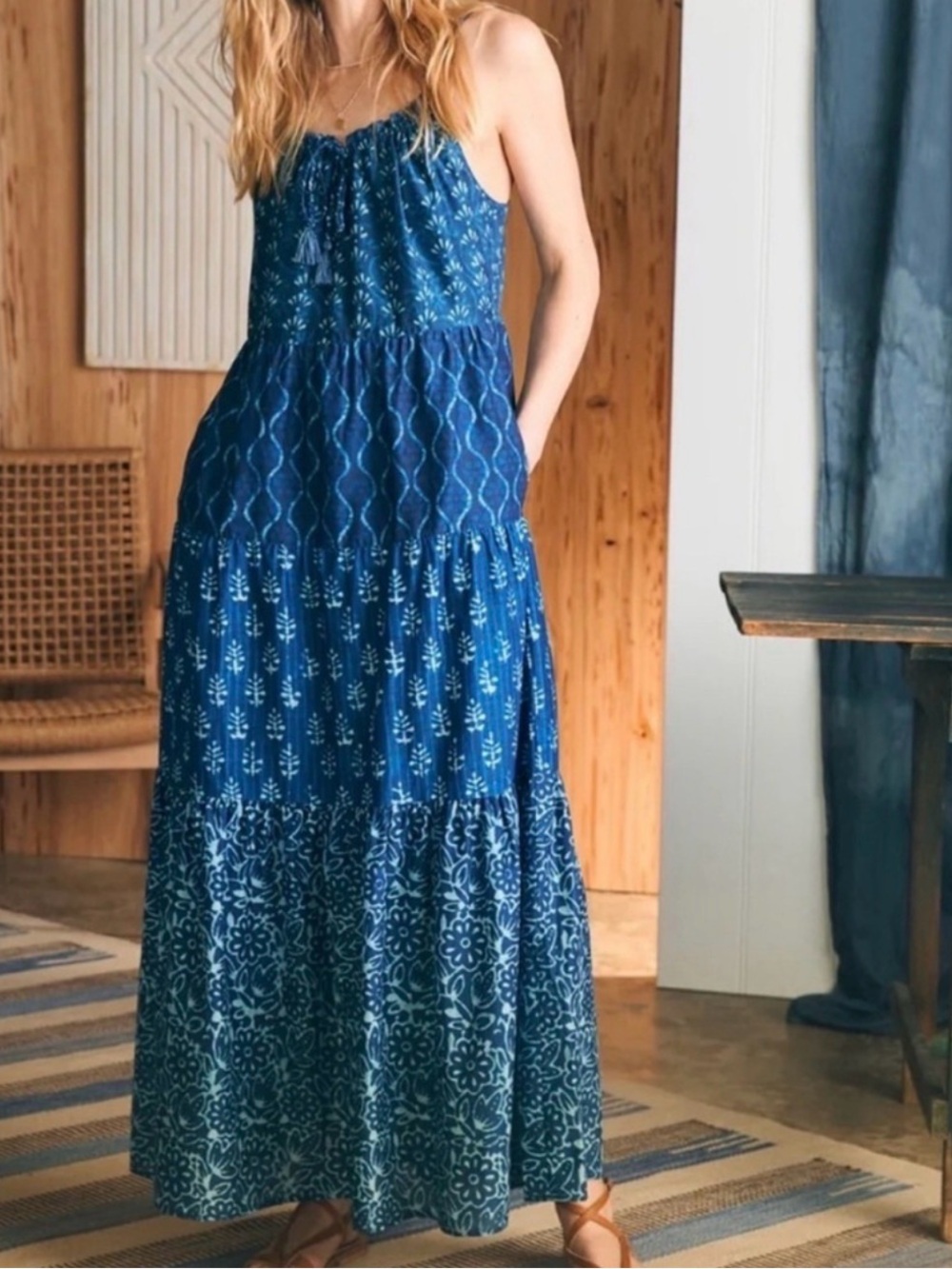 New Faherty Sun Chaser Maxi Dress Blue Boho Sz Medium NWT